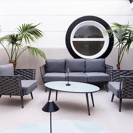 Puerta Del Mar - Adults Recommended