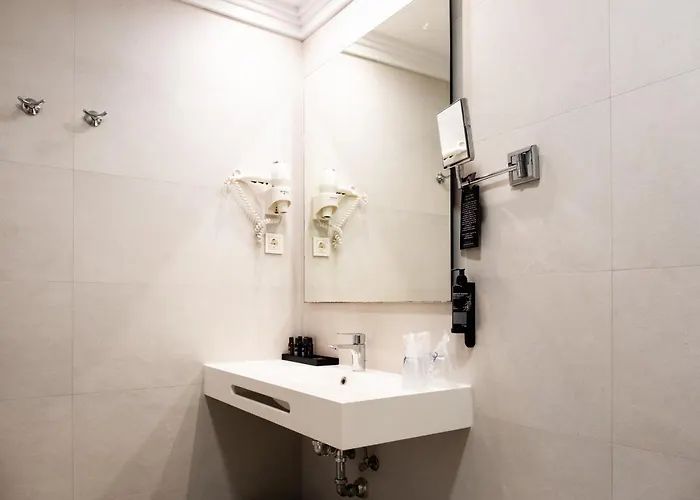 Hotel Puerta Del Mar - Adults Recommended 3*