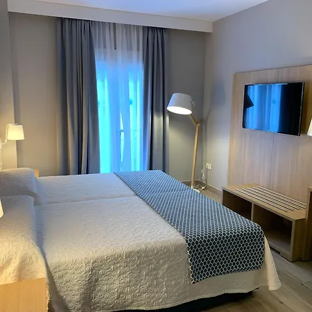 Puerta Del Mar - Adults Recommended 3* נרחה