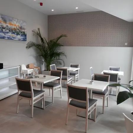 Puerta Del Mar - Adults Recommended Nerja