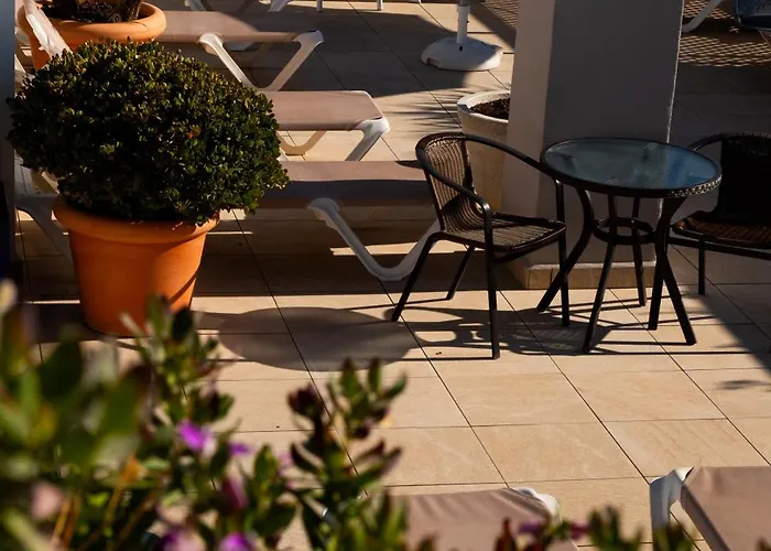 Hotel Puerta Del Mar - Adults Recommended